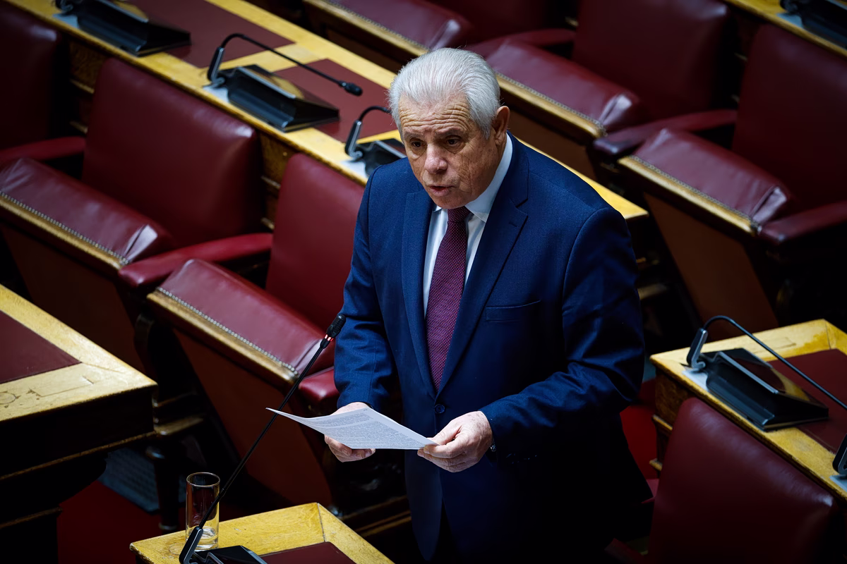 Βόμβα Βλάχου με ερώτηση στον Μητσοτάκη για την ανακύκλωση - Ζητά απαντήσεις και διαφάνεια στη διαχείριση δημόσιων πόρων