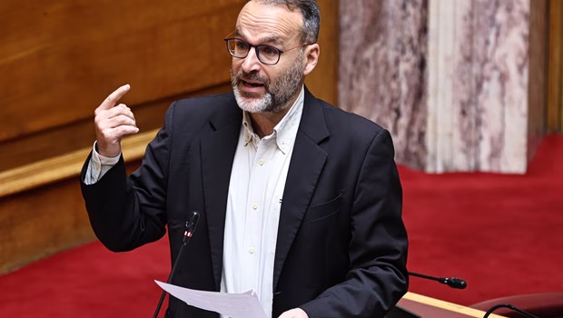 Γκιόκας: Mε συνταγματικό μανδύα η επιχείρηση ποινικοποποίησης και καταστολής του εργατικού λαϊκού κινήματος