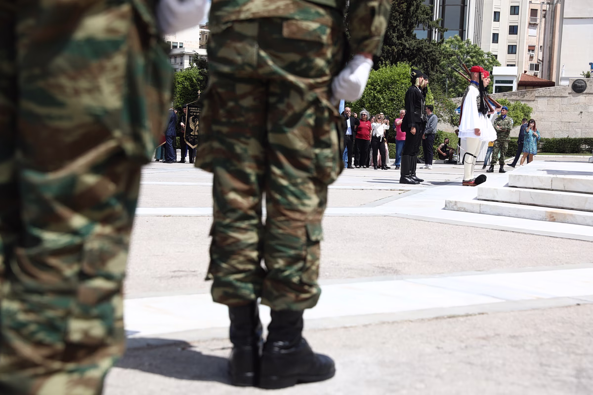 Συγκροτούνται νέες Μονάδες Ειδικών Επιχειρήσεων με εφέδρους με απόφαση Δένδια