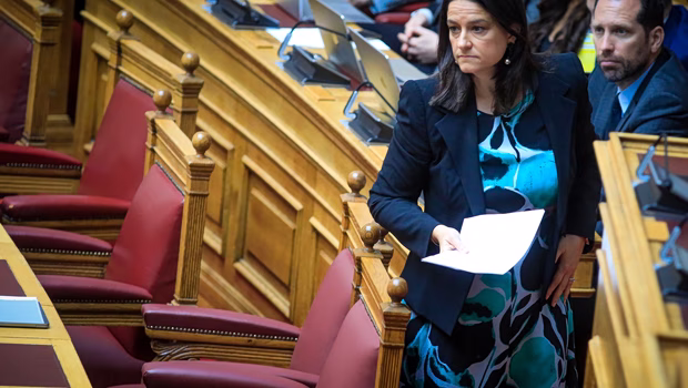 Κεραμέως στη Βουλή: Τέλος στις μειώσεις συντάξεων χηρείας