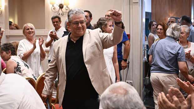 Κουτσούμπας: Challenge accepted... αλλά όχι με τους δικούς τους κανόνες - Με βίντεο στο TikTok απαντά στον Μητσοτάκη για την ακρίβεια