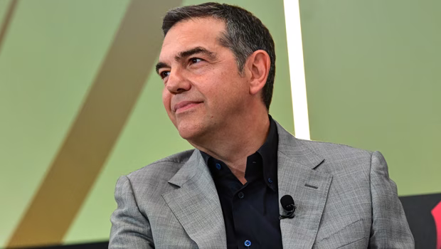 #AskTsipras: Ο Αλέξης Τσίπρας απαντάει στις ερωτήσεις των μελών της ΕΛΑΣ