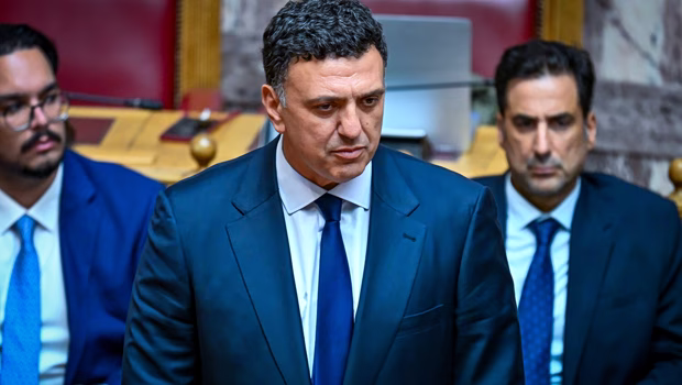 Ο Κικίλιας ευχαρίστησε τη ναυαγοσώστρια, Σοφία Κασπίρη, που έσωσε έξι ανθρώπους στην Κεφαλονιά