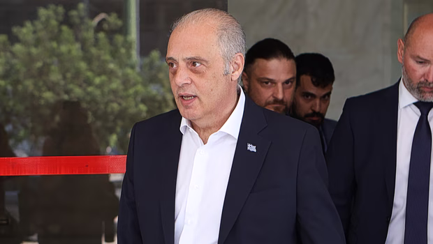 Στη Βουλή η αναφορά που κατέθεσε ο («λαγός» του Μητσοτάκη) Βελόπουλος επικαλούμενος τις τοξικές δηλώσεις Γεωργιάδη κατά Τσίπρα