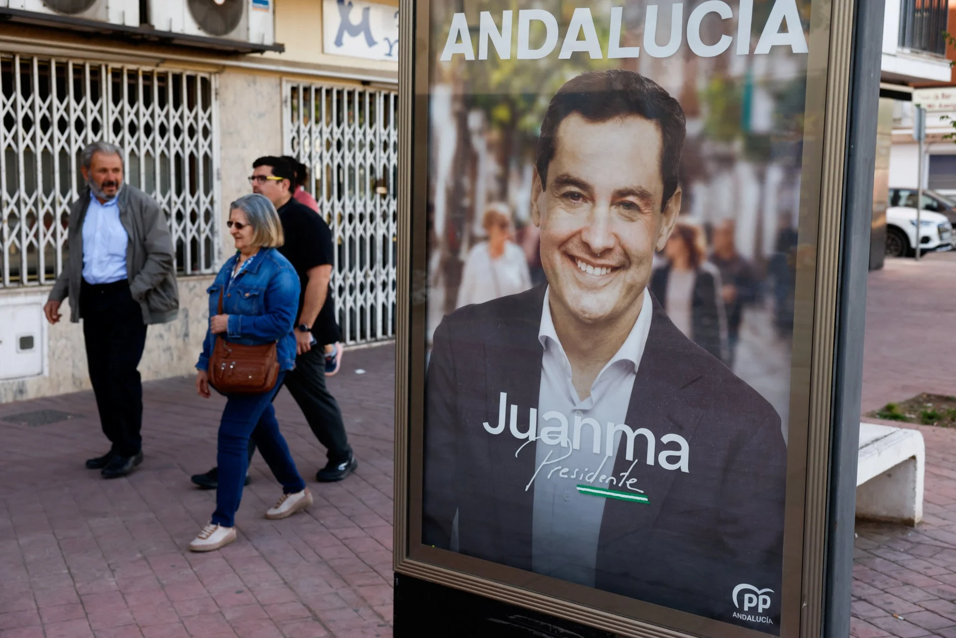Δεξιά και ακροδεξιά θα κυβερνήσουν την κρίσιμη περιφέρεια της Ανδαλουσίας στην Ισπανία