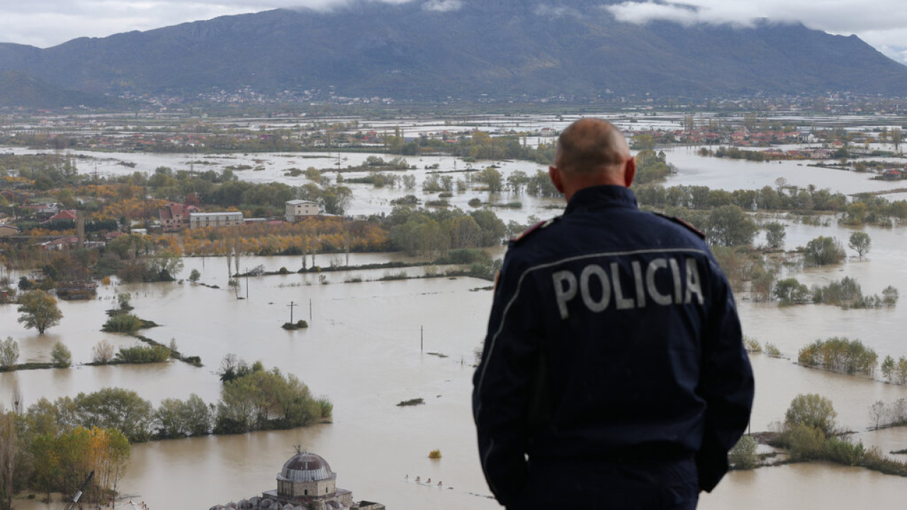 Βαλκάνια: Ένας νεκρός και αρκετοί τραυματίες μετά από ισχυρές καταιγίδες