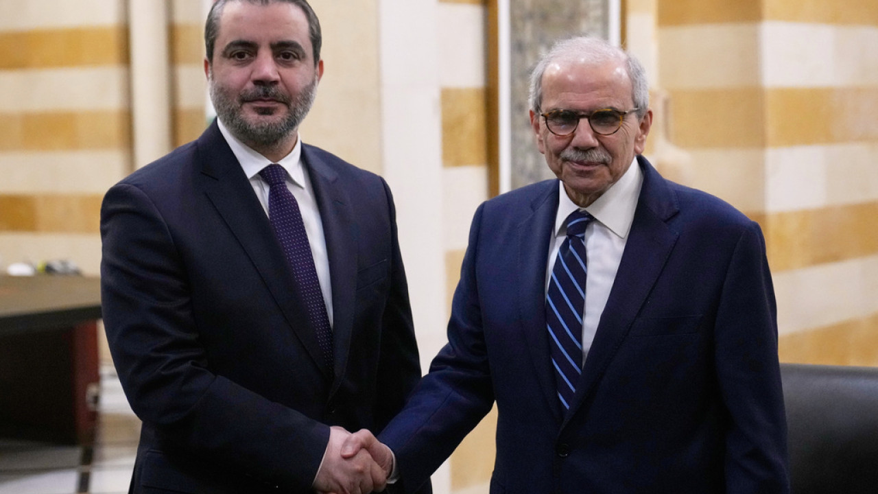 Συρία ανοίγει δίαυλο προς Χεζμπολάχ εν μέσω επίσκεψης στη Βηρυτό και αμερικανικών πιέσεων