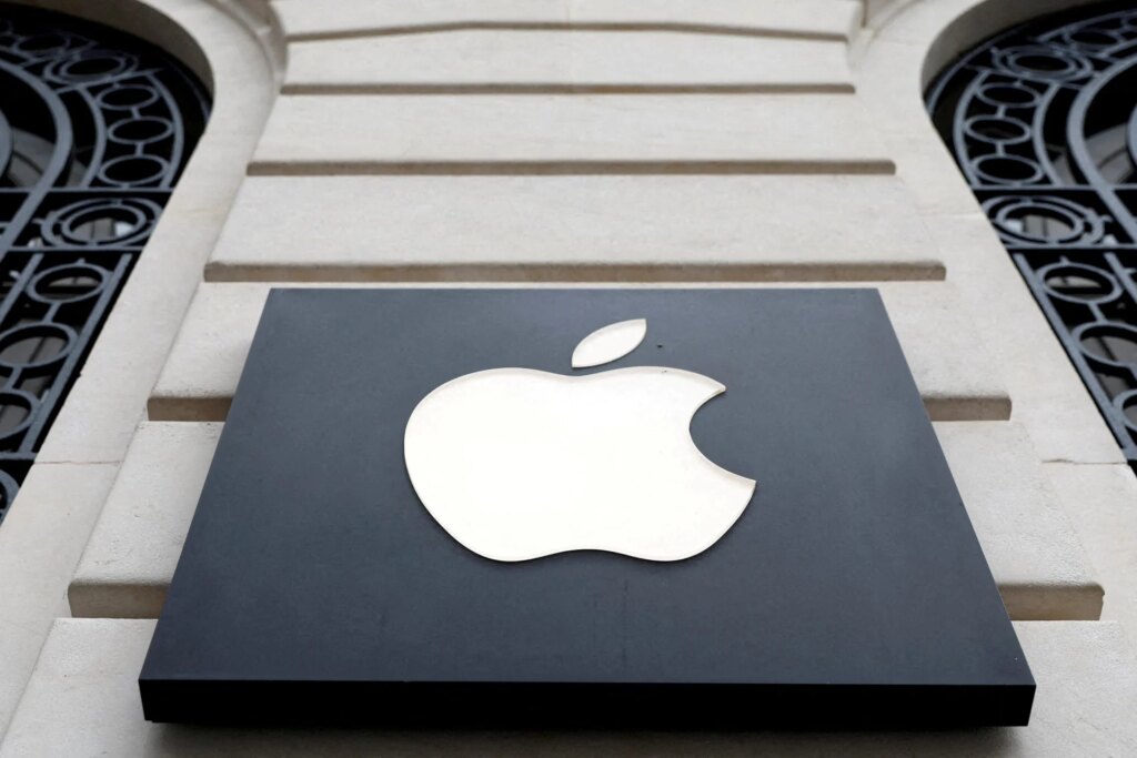 Η Ρωσία προειδοποιεί την Apple με πρόστιμο 52 εκατ. δολαρίων λόγω «μεροληπτικών πρακτικών»
