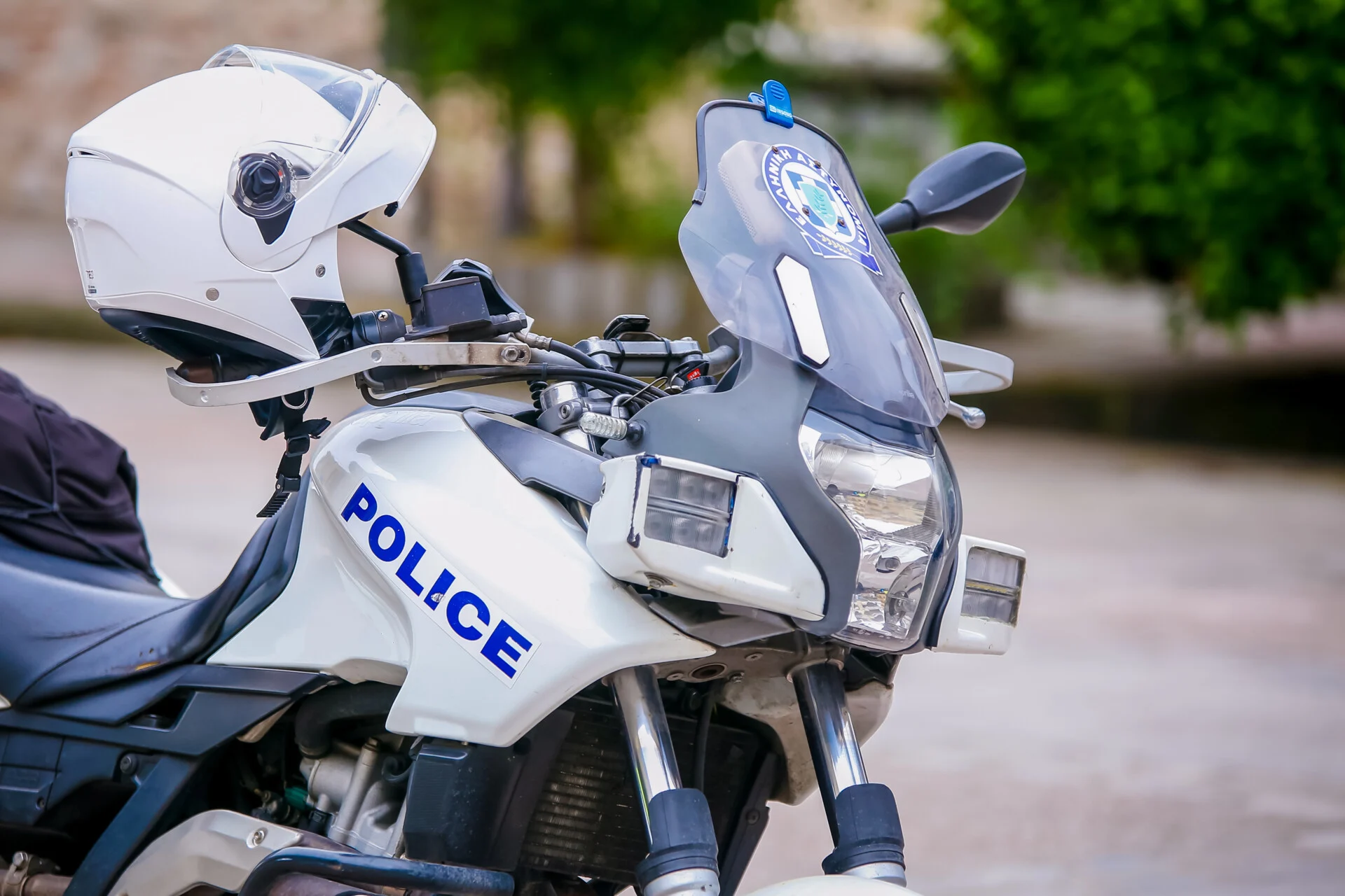 Συνελήφθη 22χρονος για τηλεφωνική απάτη κατά ηλικιωμένης με λεία 120.000 ευρώ
