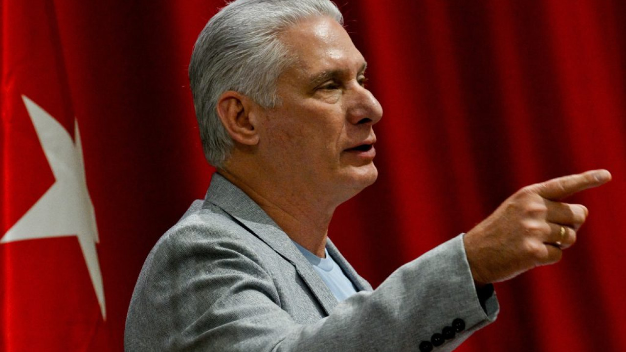 Κούβα: «Πολιτική γενοκτονία» χαρακτηρίζει ο πρόεδρος Ντίας-Κανέλ το πετρελαϊκό εμπάργκο των ΗΠΑ