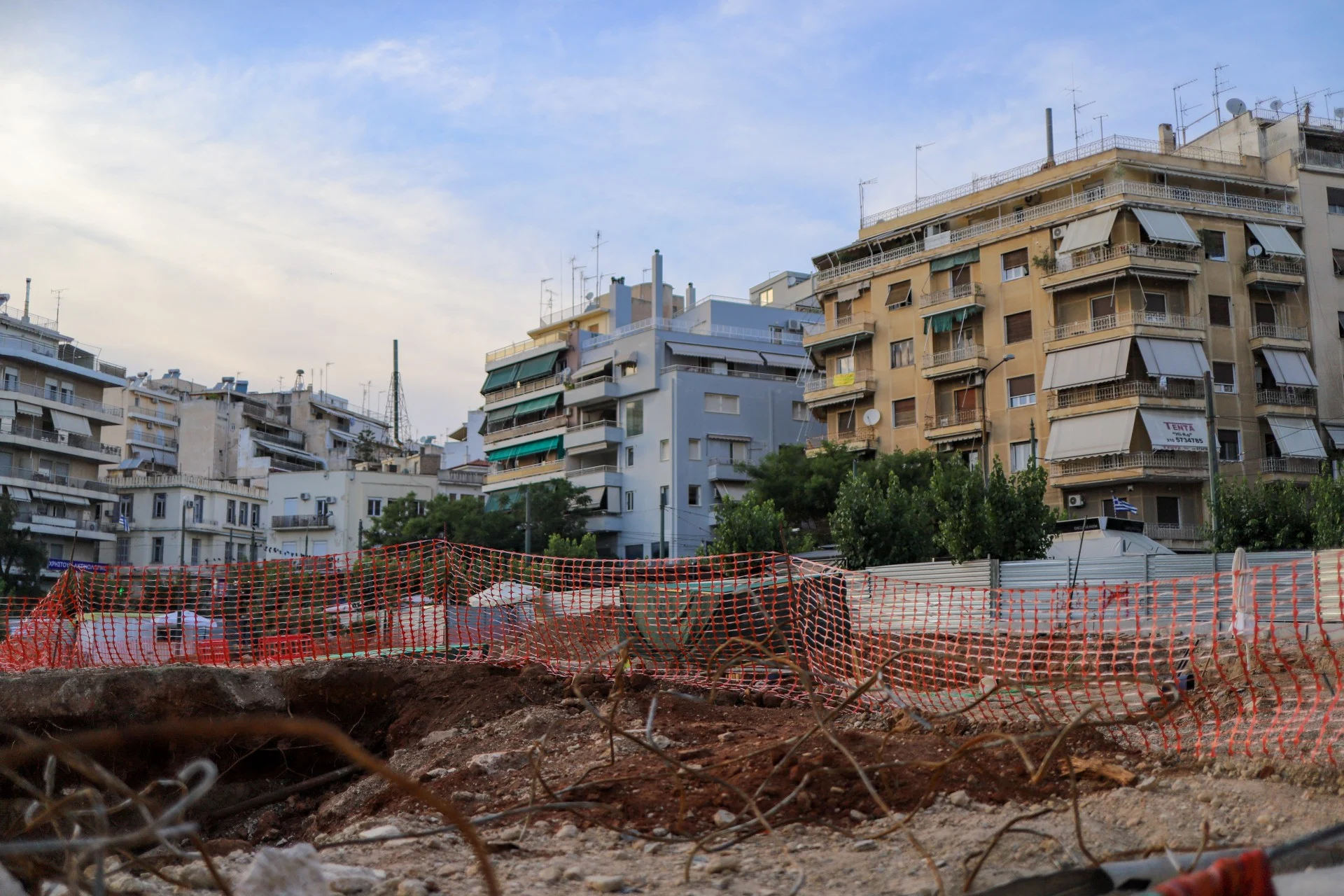 Τι απαντά η «Ελληνικό Μετρό» για τις ρωγμές σε κτίρια στην Κυψέλη