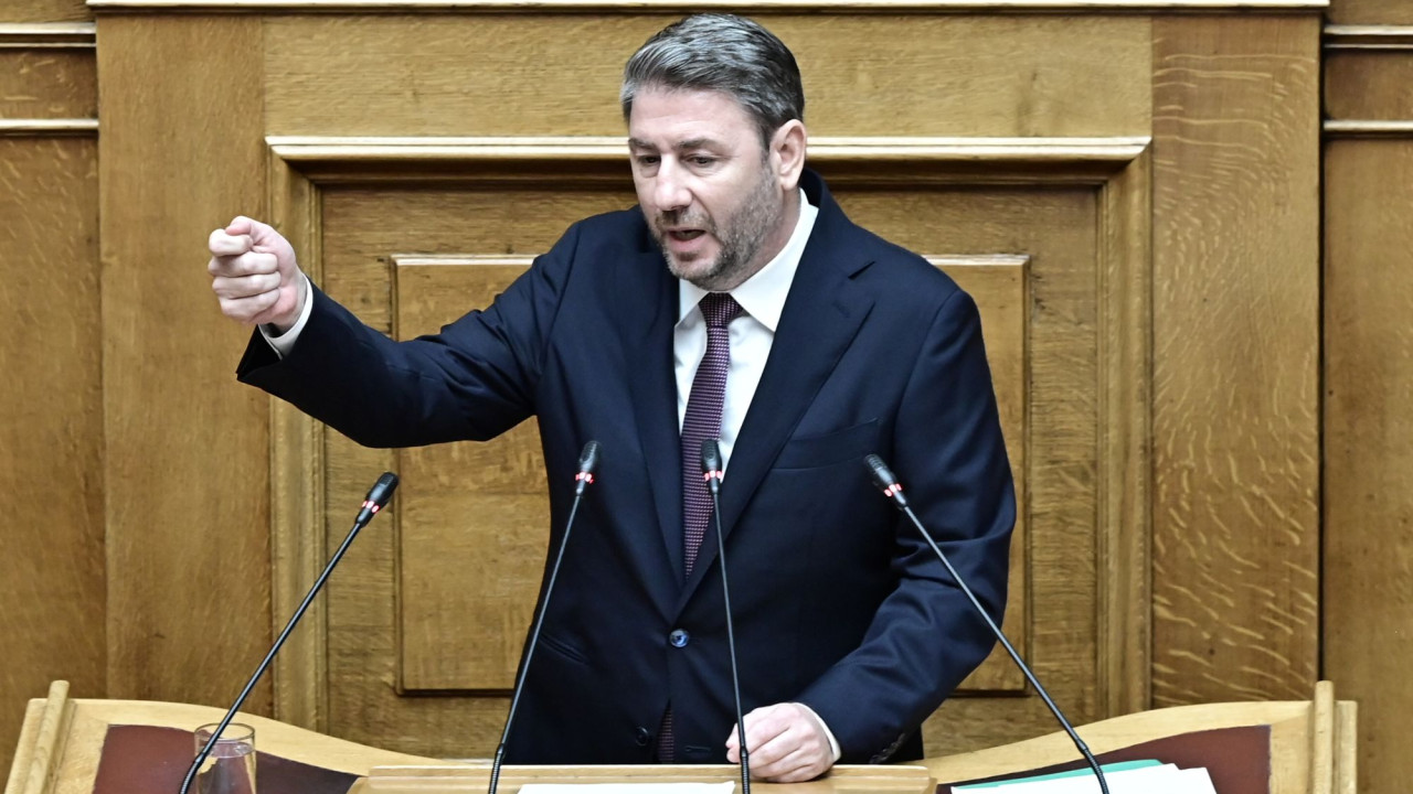 Ανδρουλάκης: Επίκαιρη ερώτηση στον πρωθυπουργό για την ακρίβεια