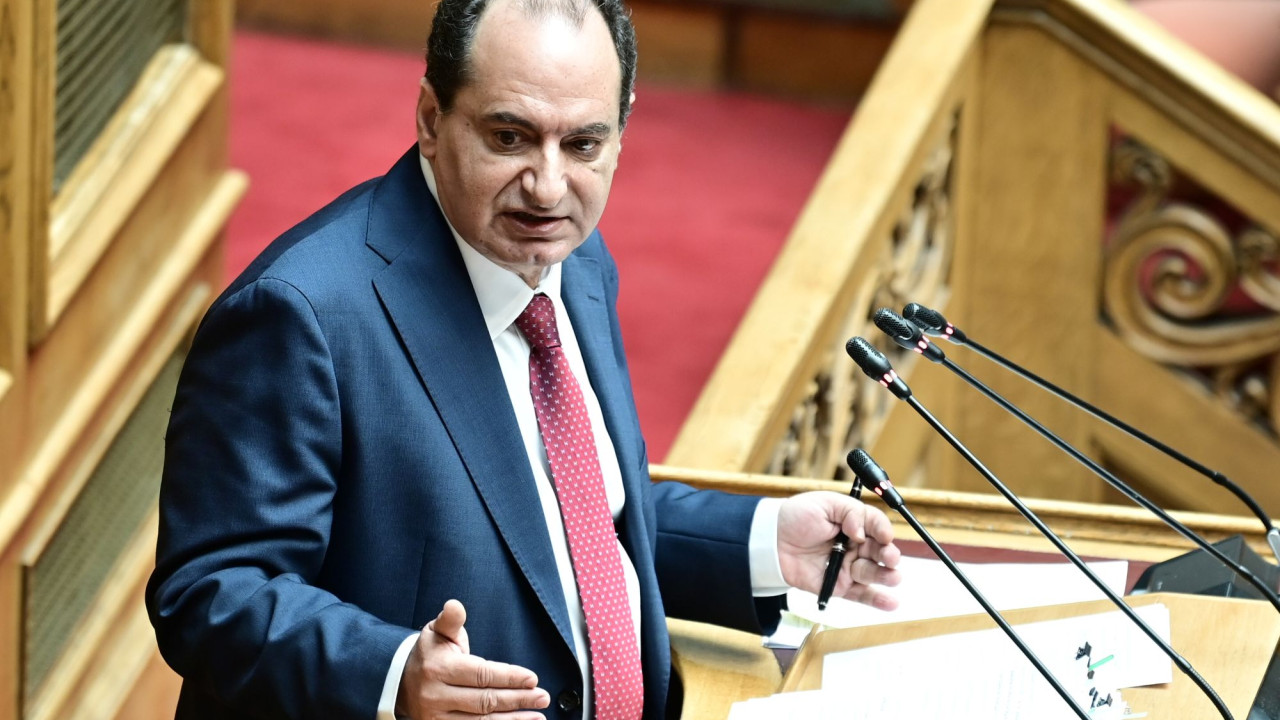 Δεν αποδέχεται την έδρα Καραμέρου ο Σπίρτζης