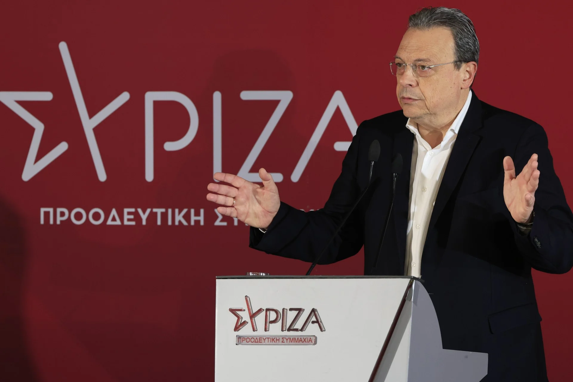 Παραιτήθηκε από την ηγεσία του ΣΥΡΙΖΑ ο Σωκράτης Φάμελλος