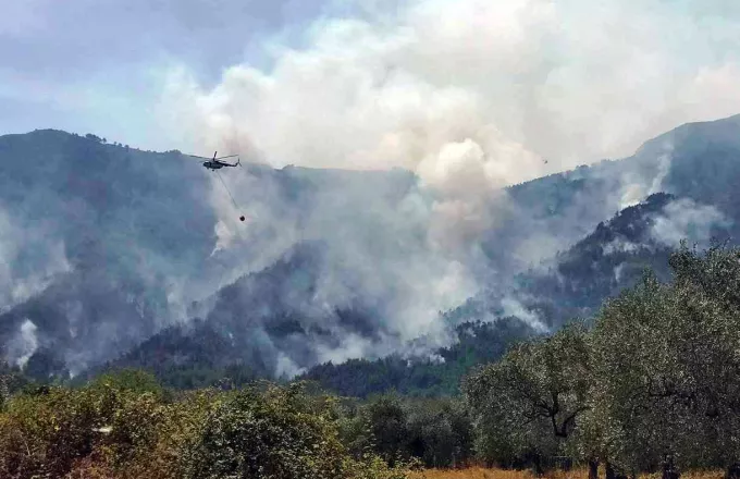 Ισχυρές δυνάμεις και εναέρια μέσα δίνουν μέσα στις Σάππες