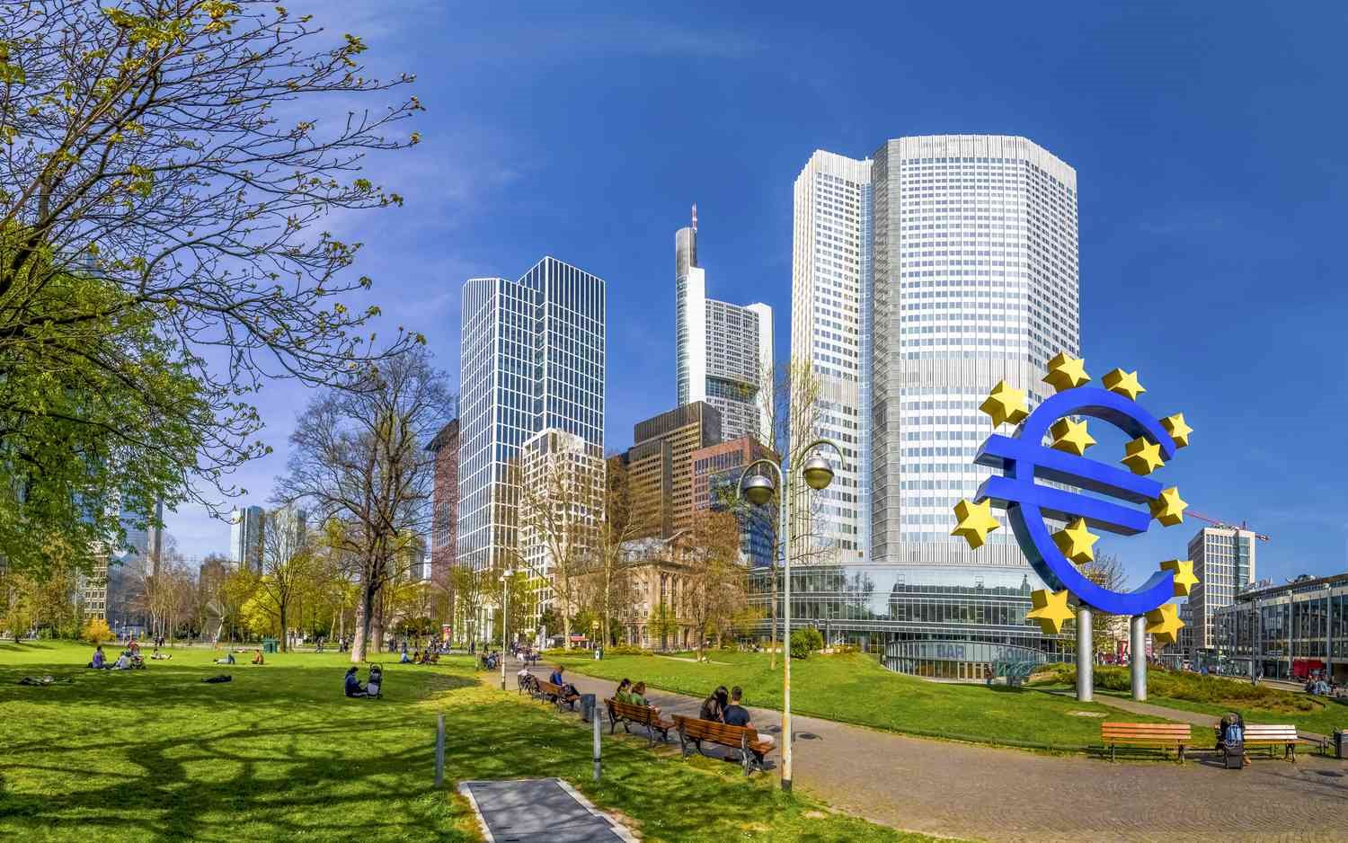 Oγδοη θέση για ελληνικές τράπεζες στις επιδόσεις ευρωζώνης