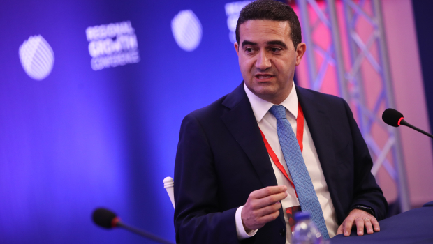 ΠΑΣΟΚ: Στη «σέντρα» βγάζει ο Μιχάλης Κατρίνης την κυβέρνηση για την ακρίβεια - «Πάρτι αισχροκέρδειας στην αγορά»