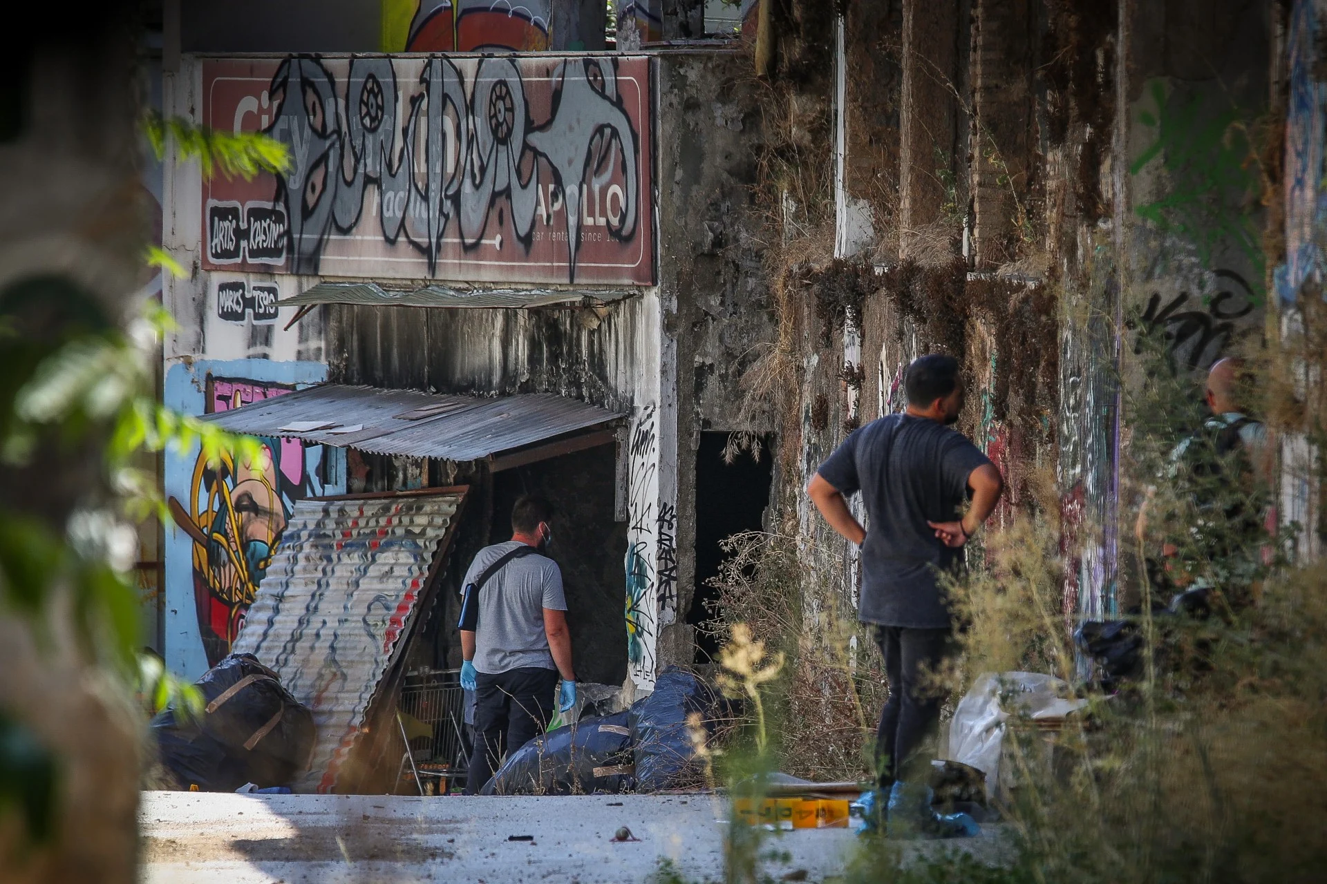 Κυψέλη: Πού εστιάζουν οι έρευνες για τη σορό Βρετανίδας που βρέθηκε σε βαλίτσα