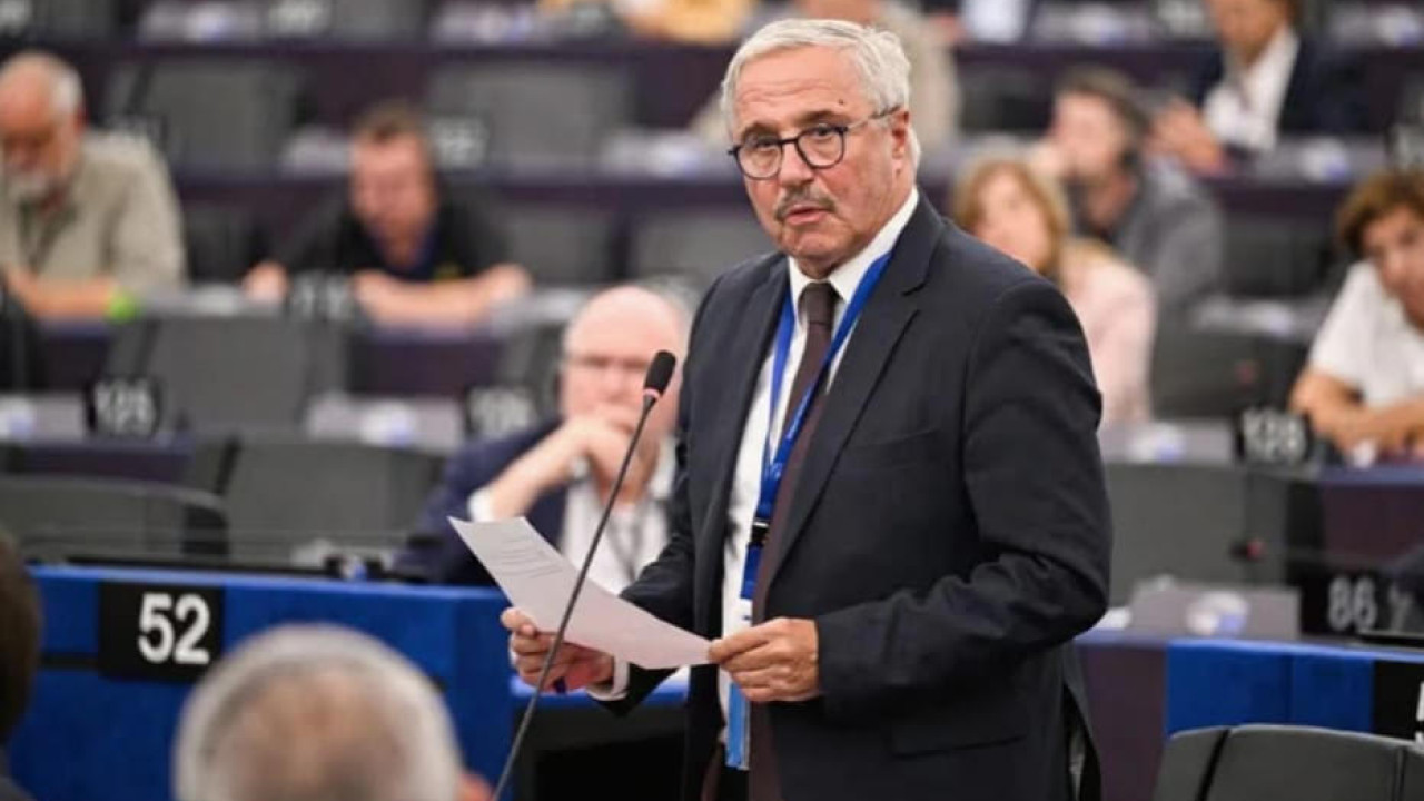 Μανιάτης: «Πότε θα λειτουργήσει επιτέλους το σύστημα τηλεδιοίκησης και αυτόματης πέδησης ETCS στην Ελλάδα;»