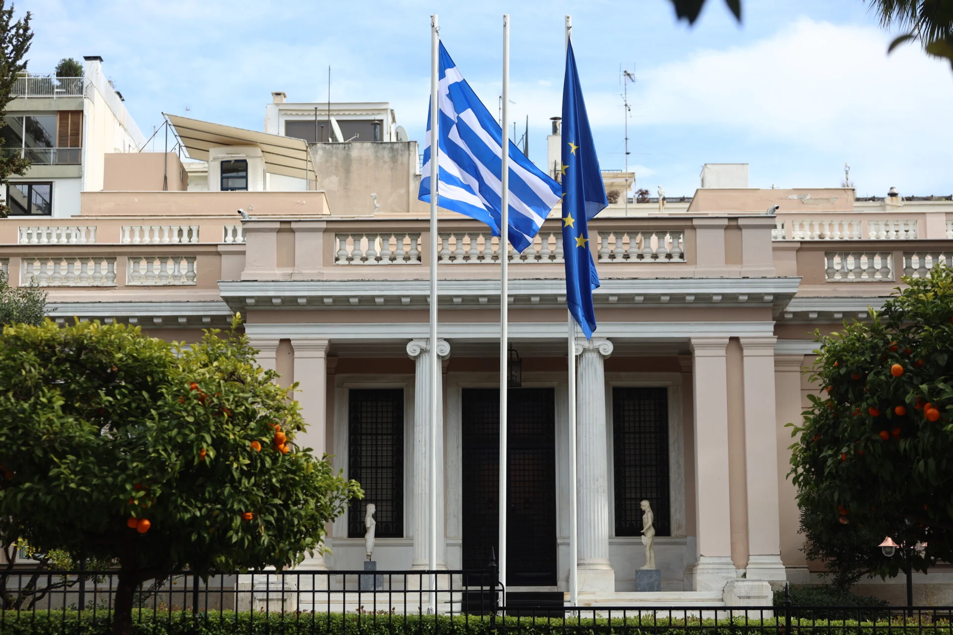 Νέοι Γενικοί Γραμματείς στο υπουργείο Υγείας και στο Προστασίας του Πολίτη