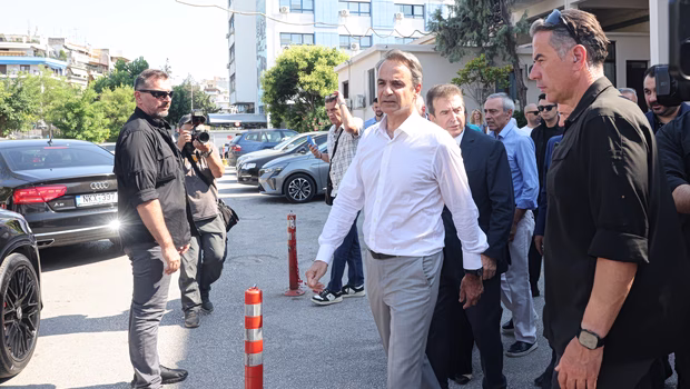 Νέα Δημοκρατία: Τροφοδοτείται συνεχώς το σενάριο πρόωρων εκλογών από το Μαξίμου