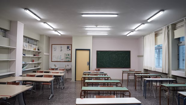 ΠΑΣΟΚ: Το Υπουργείο Παιδείας εξέθεσε τη χώρα - Η ΕΕ μας παραπέμπει στο ΔΕΕ για διακρίσεις εις βάρος των αναπληρωτών