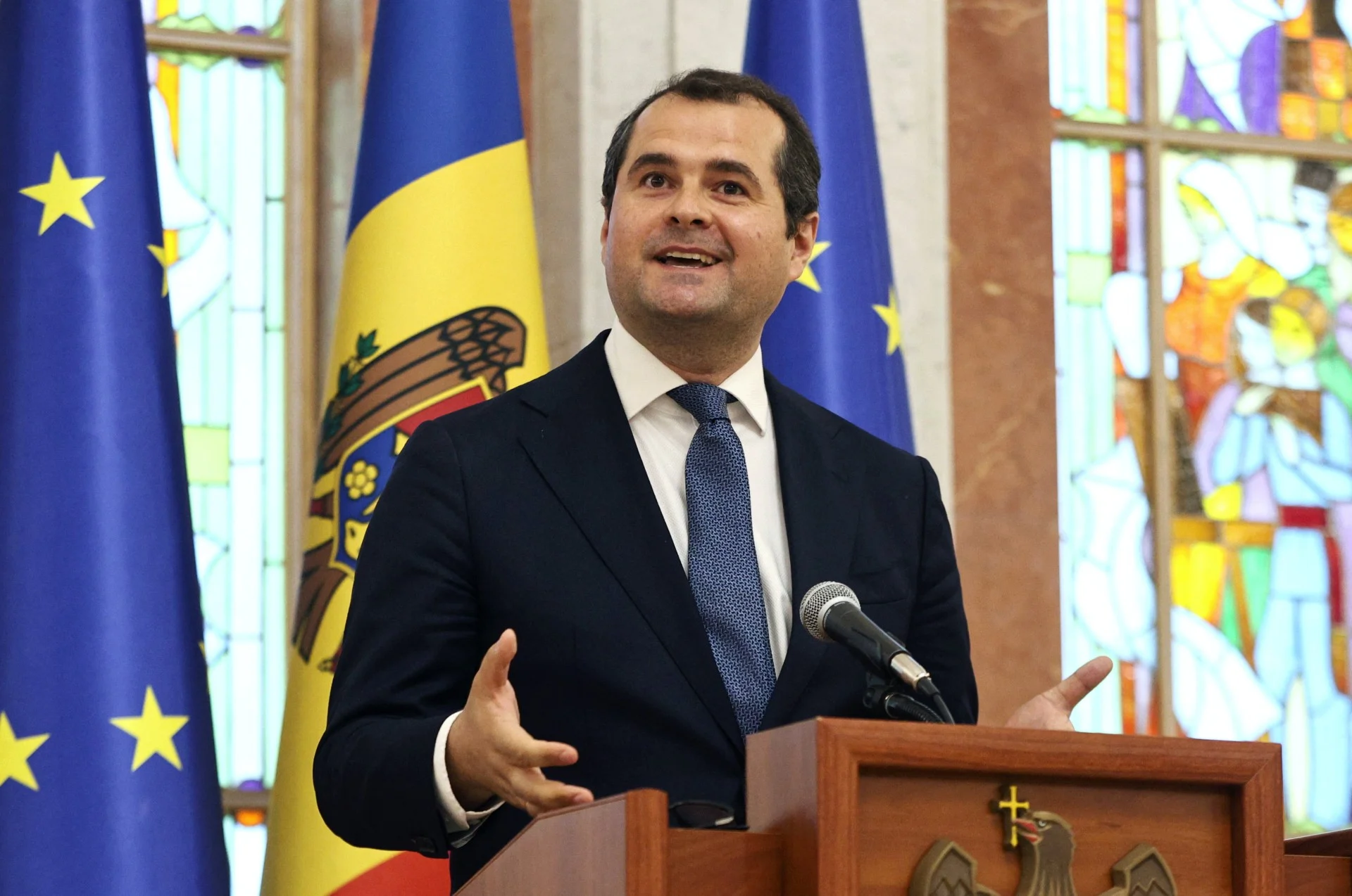 Η Μολδαβία ενέκρινε τη νέα κυβέρνηση με επικεφαλής τον Βασίλε Τόφαν