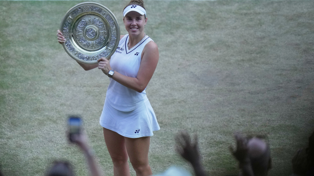 Wimbledon - Τένις: Βασίλισσα η Νόσκοβα