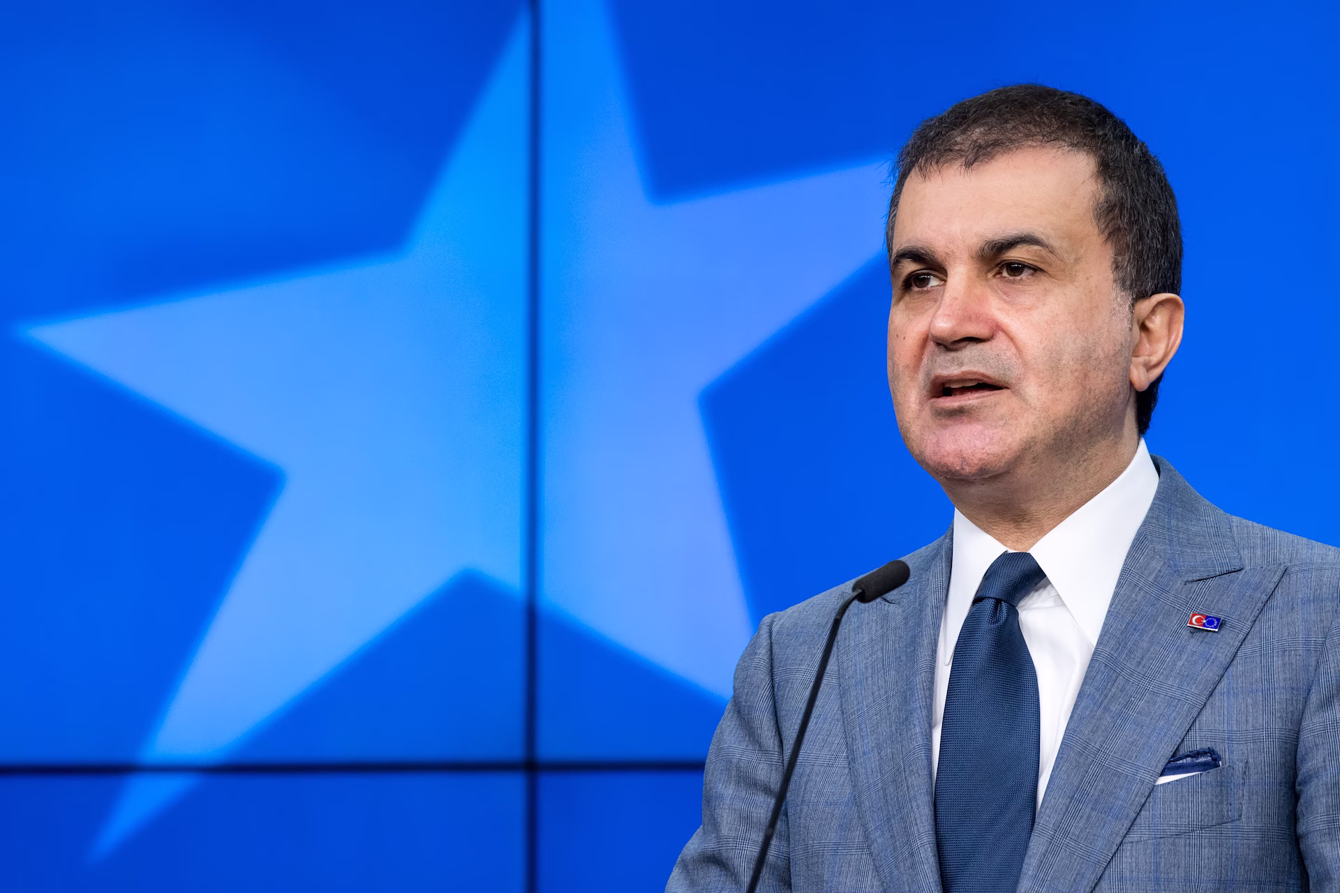 Νέες προκλήσεις του Ομέρ Τσελίκ - Επαναλαμβάνει τα περί «Τούρκων της Δυτικής Θράκης» και περί «μοιρασιάς του Αιγαίου»