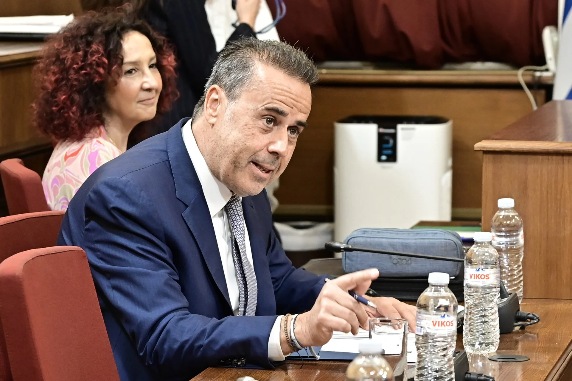 Ναι της αρμόδιας επιτροπής στην αρχή του νομοσχεδίου για την επέκταση των αρμοδιοτήτων ΕΥΔΑΠ και ΕΥΑΘ