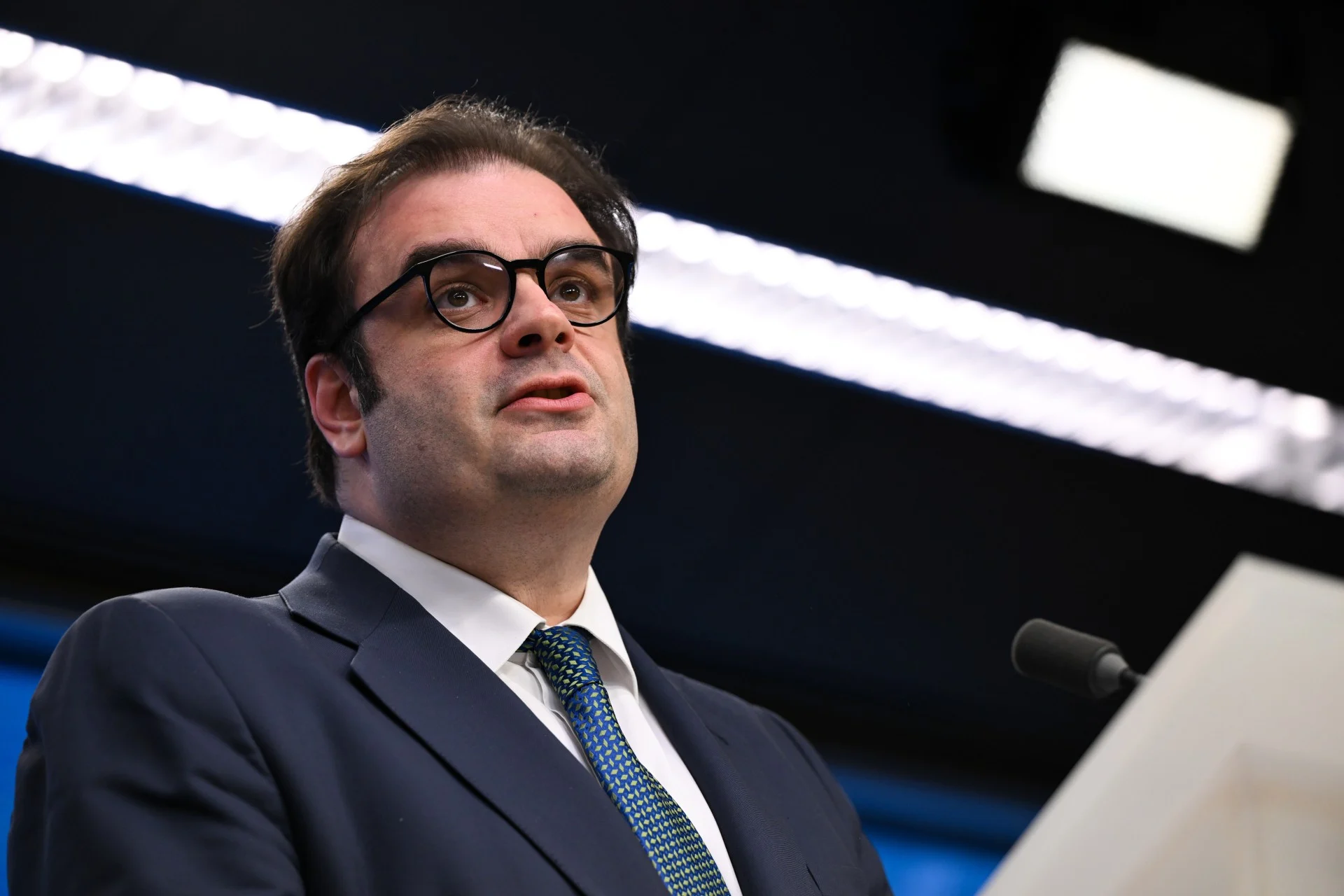 Tα εθνικά έσοδα από το φάσμα συχνοτήτων να διοχετευτούν στα ταμεία της ΕΕ