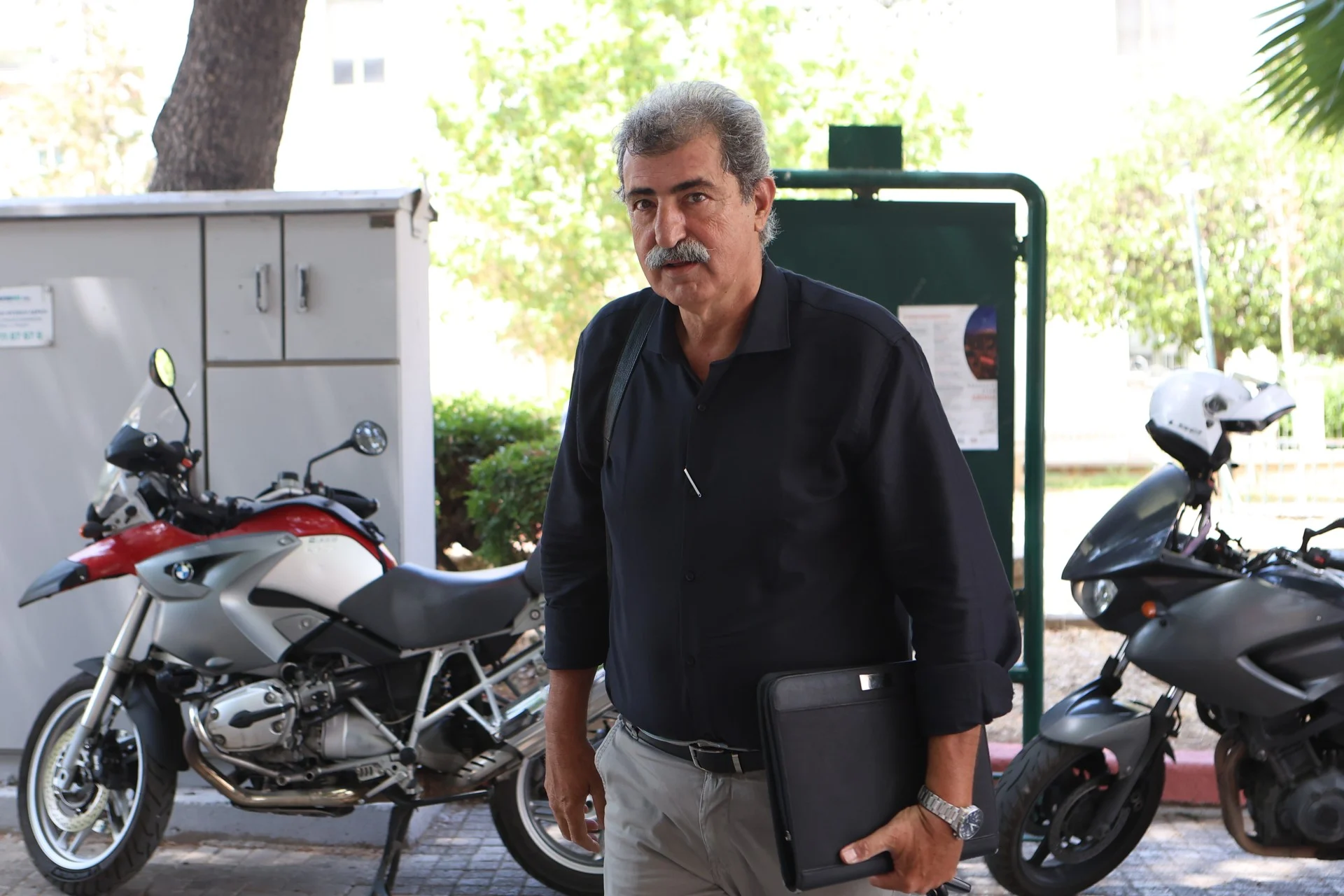 Νέο κάλεσμα Πολάκη για συμμετοχή στην αυριανή ΚΕ