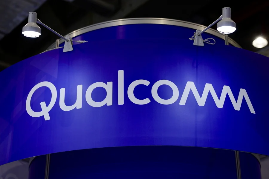 Η Qualcomm ενημέρωσε τους πελάτες της για διψήφιες αυξήσεις τιμών λόγω κόστους