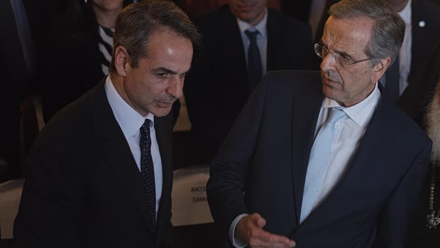 Ανοιχτός πόλεμος Σαμαρά - Μητσοτάκη - Στα χαρακώματα η κυβέρνηση με το πρώην πρωθυπουργό
