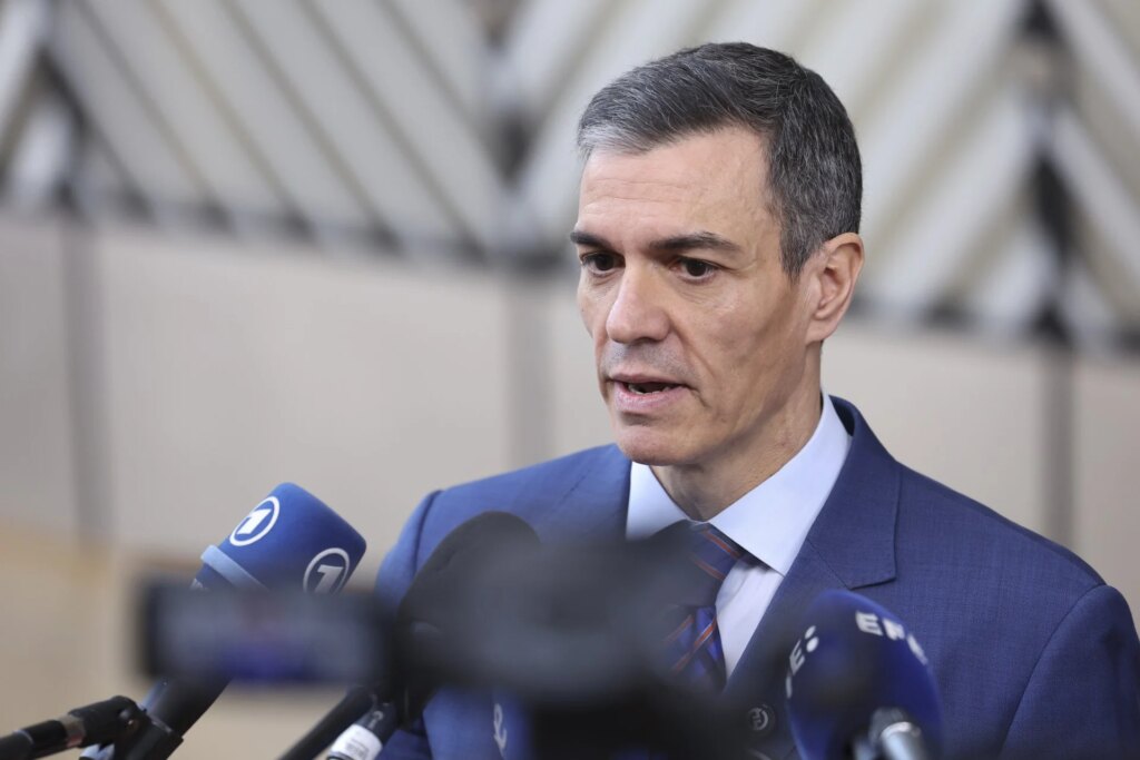 Ο Σάντσεθ εξαίρει τις «πολύ θετικές» σχέσεις με τις ΗΠΑ