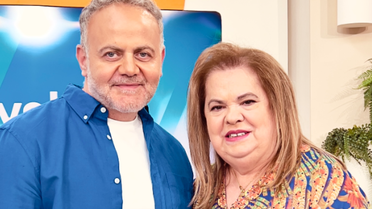 «Ζω Καλά»: Καλεσμένες Έφη Θώδη και Άννα Ζηρδέλη