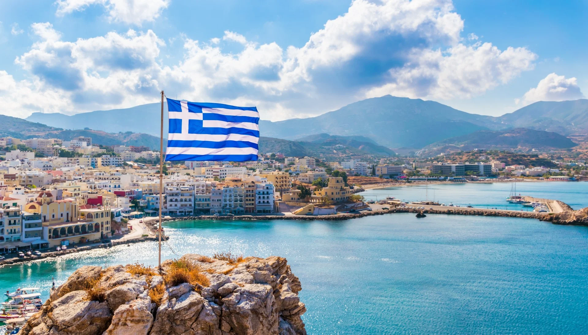 Η Ελλάδα των προορισμών, των ήχων και η εκπαιδευτική διάσταση της εγχώριας κουλτούρας