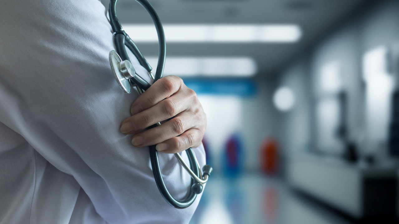 ΙΣΠ για τα επεισόδια στο Θριάσιο: «Οι γιατροί δεν είναι σάκοι του μποξ»