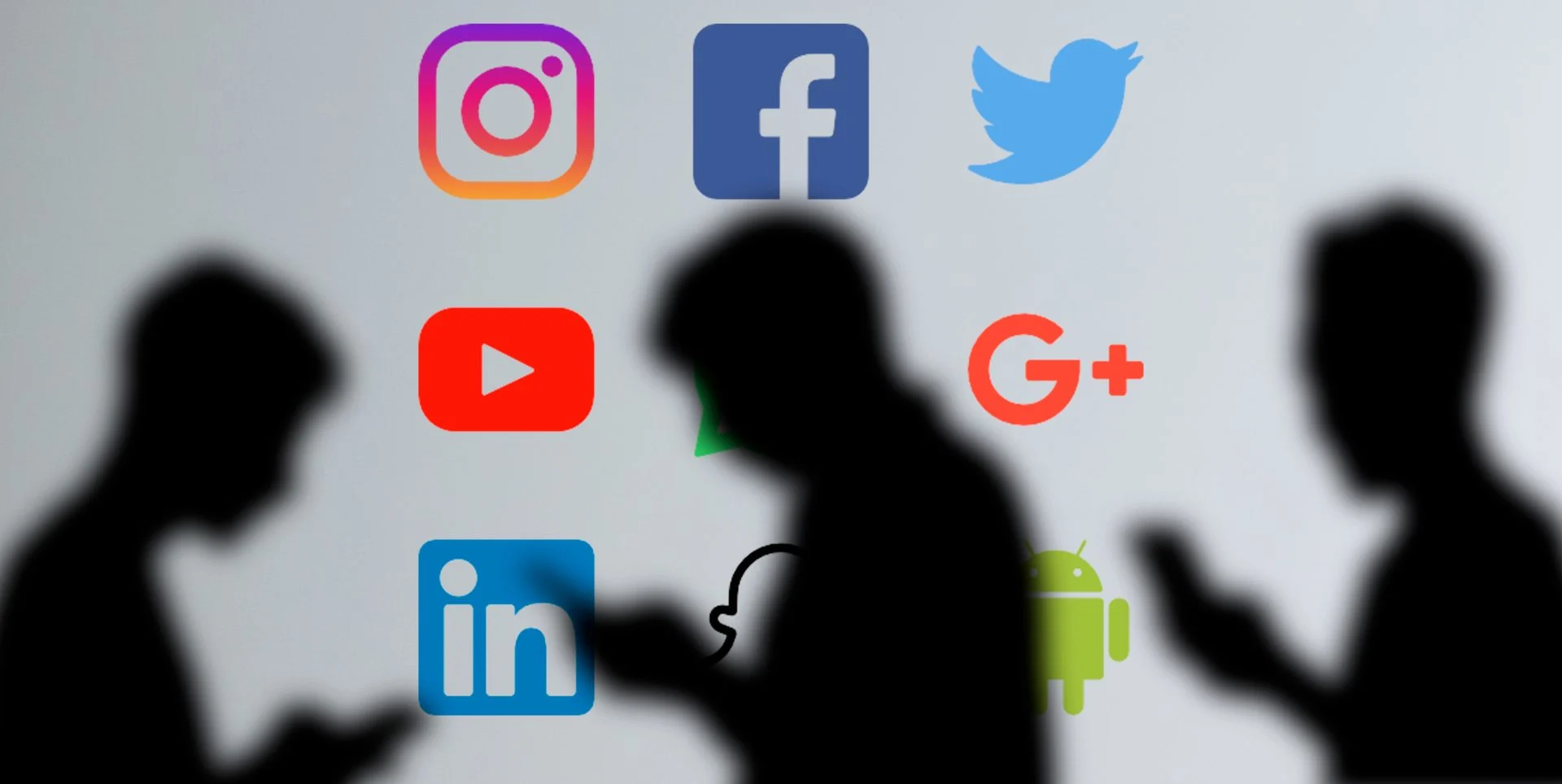 ΕΕ: Η απαγόρευση των social media στη Γαλλία δεν είναι πλήρως συμβατή με τους κανόνες