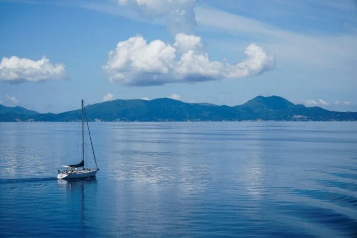 Αίθριος καιρός με αμετάβλητη θερμοκρασία έως 37 βαθμούς