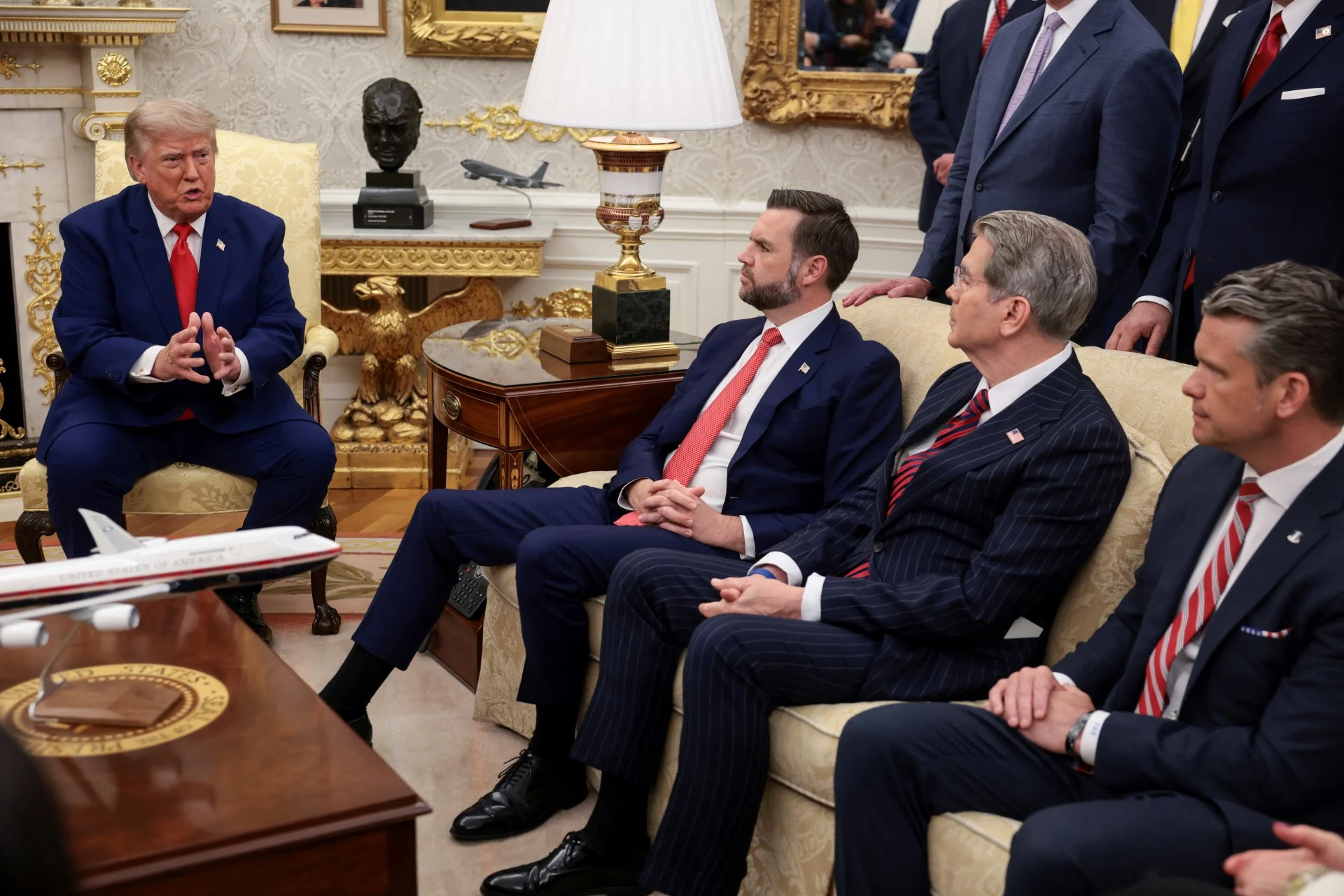 Ο Τραμπ εγκρίνει την επανέναρξη των απευθείας πτήσεων από τις ΗΠΑ προς τον Λίβανο