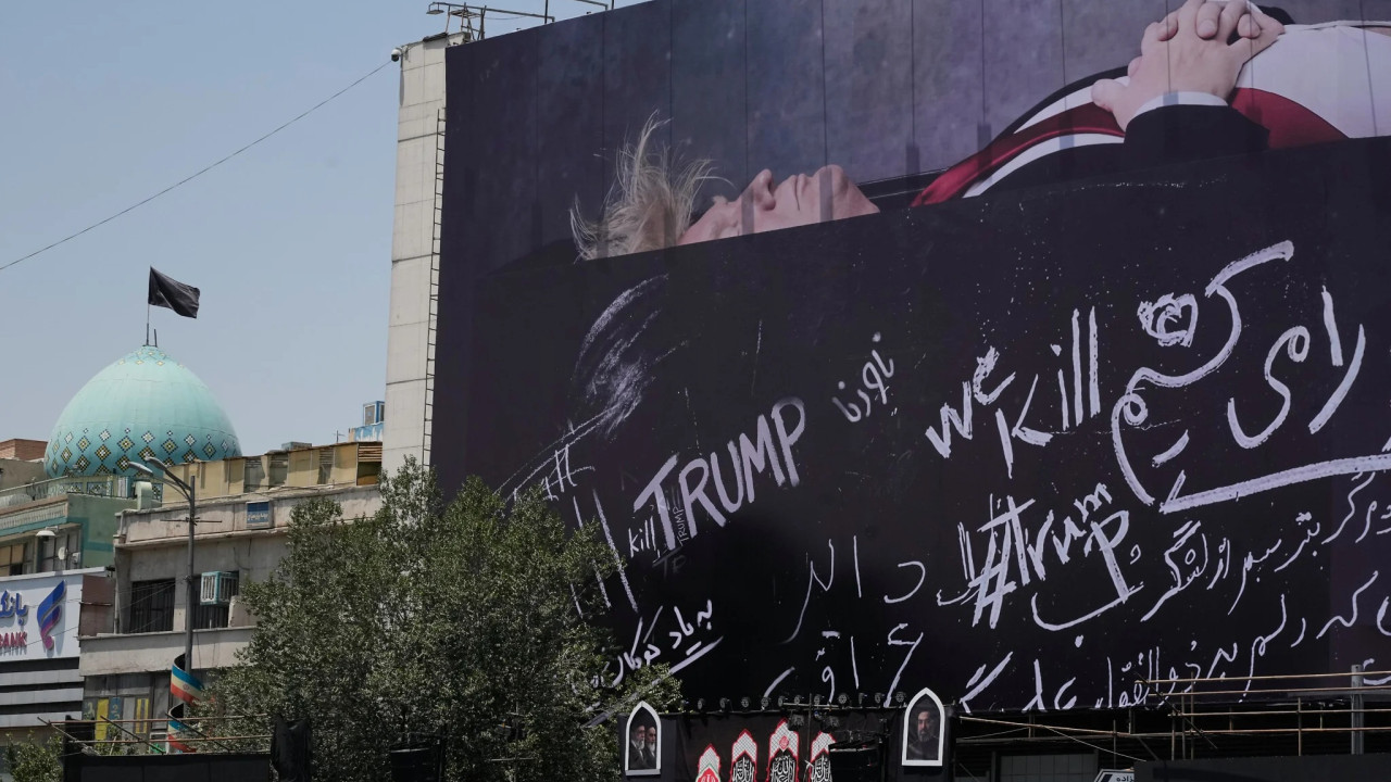 Σύμβουλος Χαμενεΐ: Eπιθέσεις ευρείας κλίμακας εάν συνεχιστούν τα πλήγματα ΗΠΑ