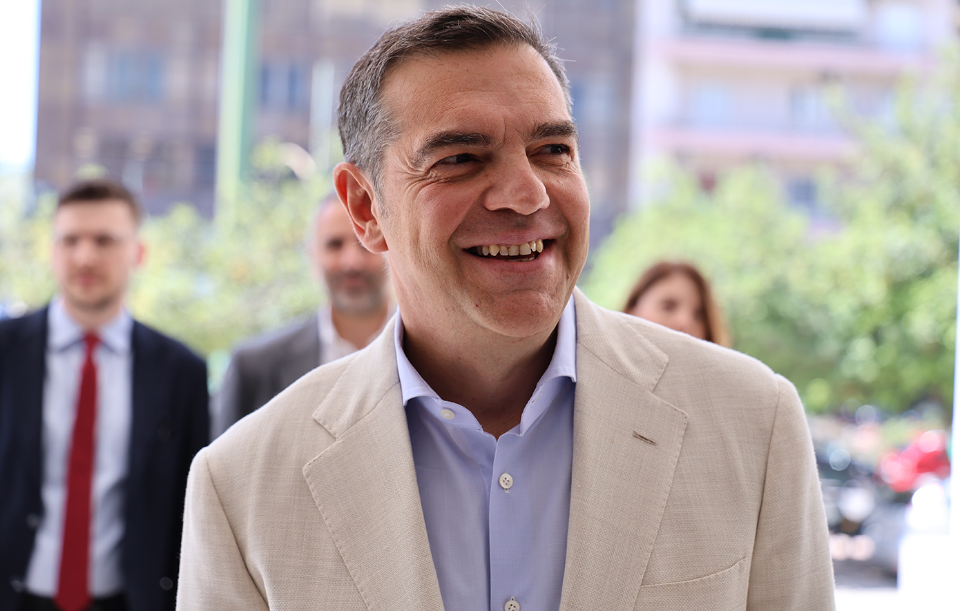 Συγκροτήθηκε η Πολιτική Επιτροπή της ΕΛΑΣ του Αλέξη Τσίπρα – News.gr