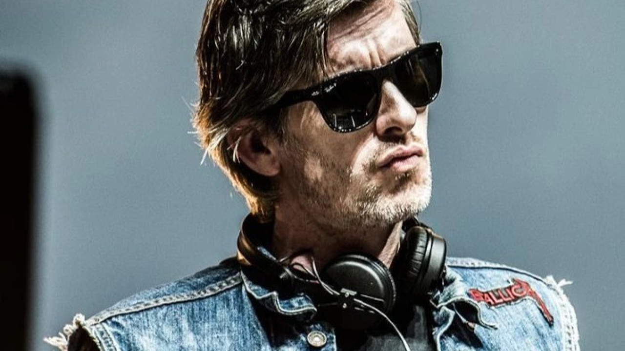 Πέθανε ο Kavinsky στα 50: Ο Γάλλος DJ πίσω από το εμβληματικό «Nightcall»