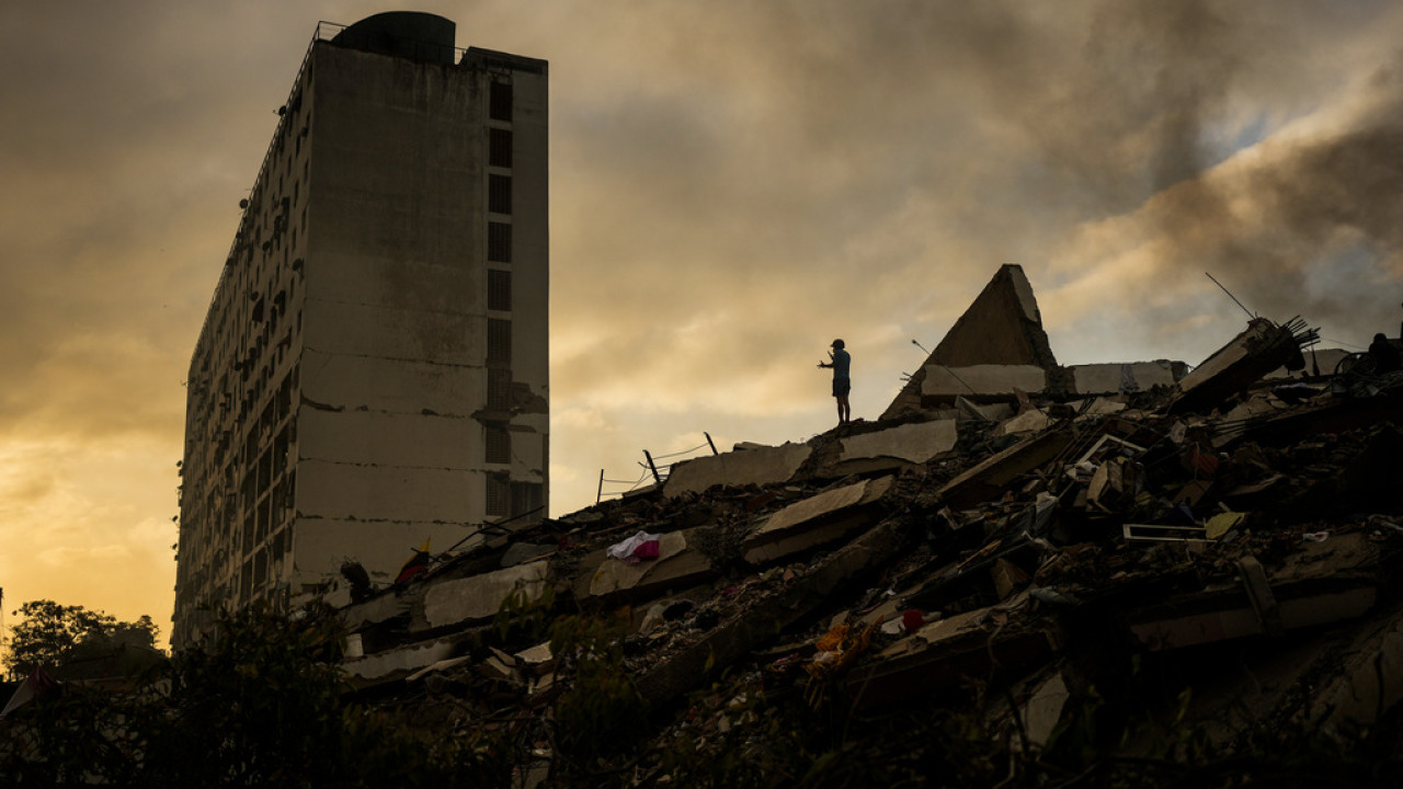 Βενεζουέλα: Στους 2.645 οι νεκροί, ξεπερνούν τις 12.500 οι τραυματίες από τους σεισμούς