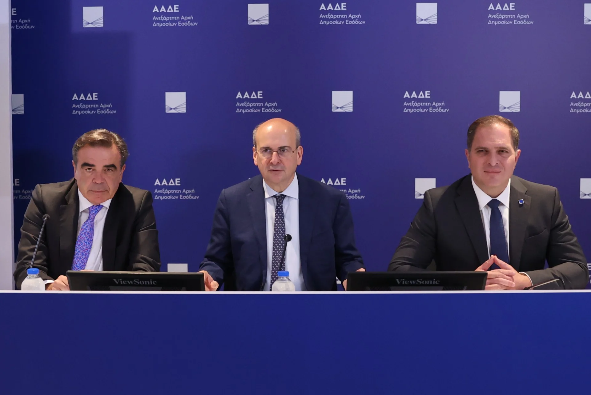 Κ. Χατζηδάκης και Μ. Σχοινάς καταδίκασαν τις εμπρηστικές επιθέσεις στη Θεσσαλονίκη