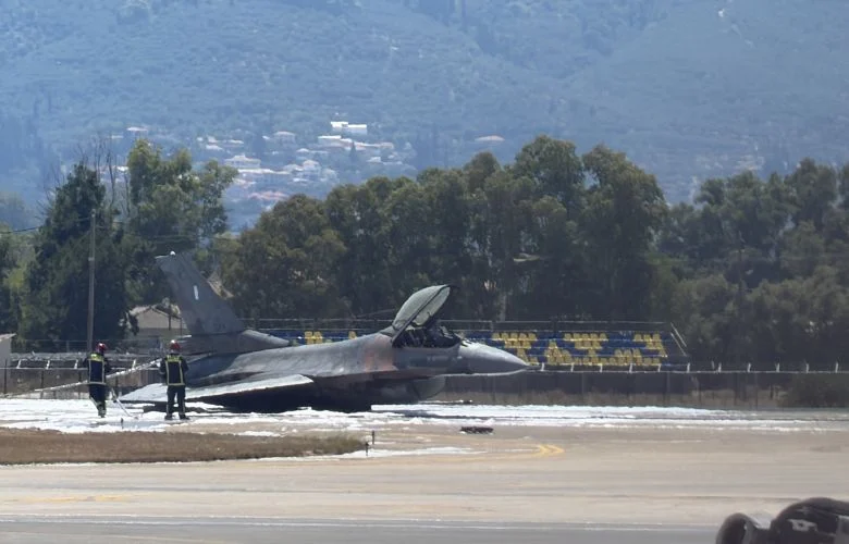 Ειδικό κλιμάκιο της Πολεμικής Αεροπορίας στη Ζάκυνθο για το F16 – Κλειστό το αεροδρόμιο