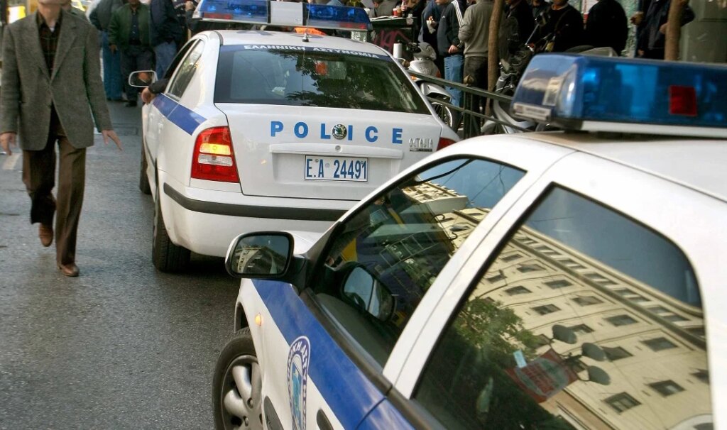 Ελεύθεροι με περιοριστικούς όρους ακόμη δύο οπαδοί του Παναθηναϊκού – News.gr