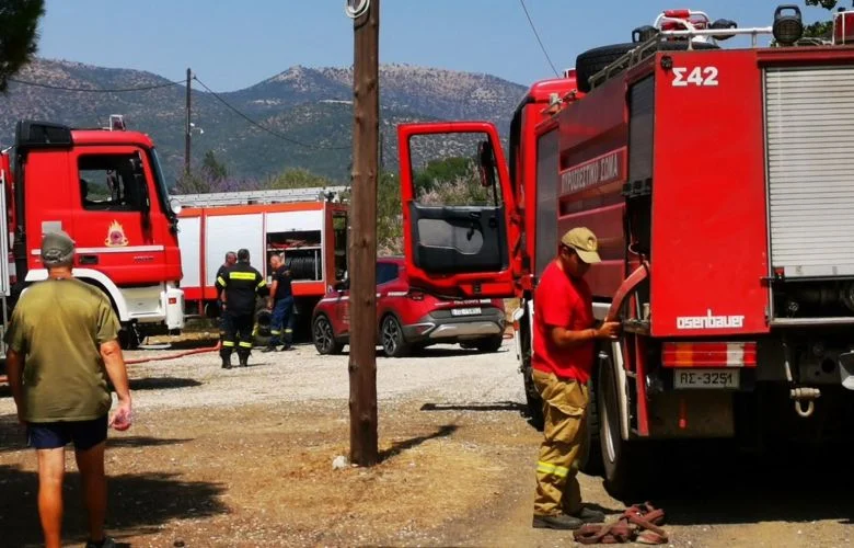 Παραμένουν οι πυροσβεστικές δυνάμεις στη χερσόνησο της Κασσάνδρας Χαλκιδικής