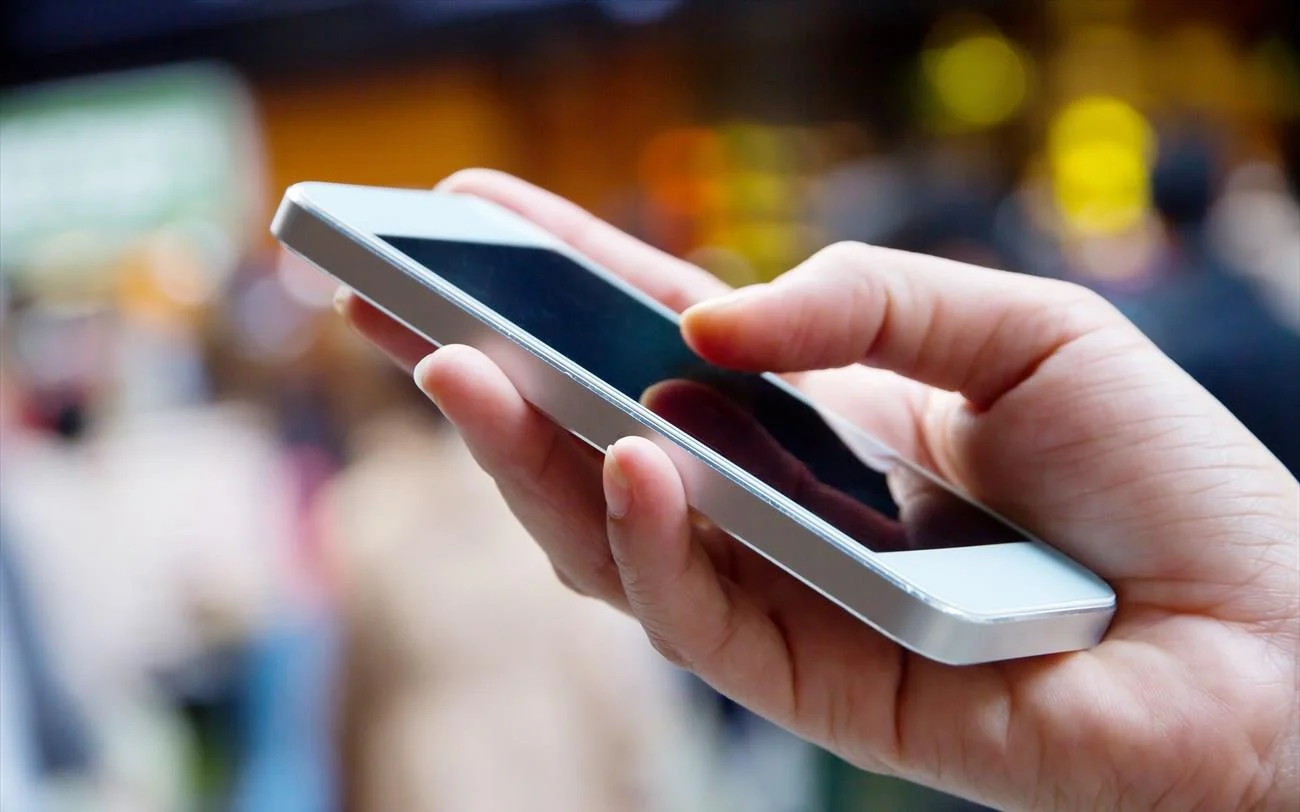 Περιμένεις δέμα; Το SMS που πρέπει να διαγράψεις χωρίς να πατήσεις το link